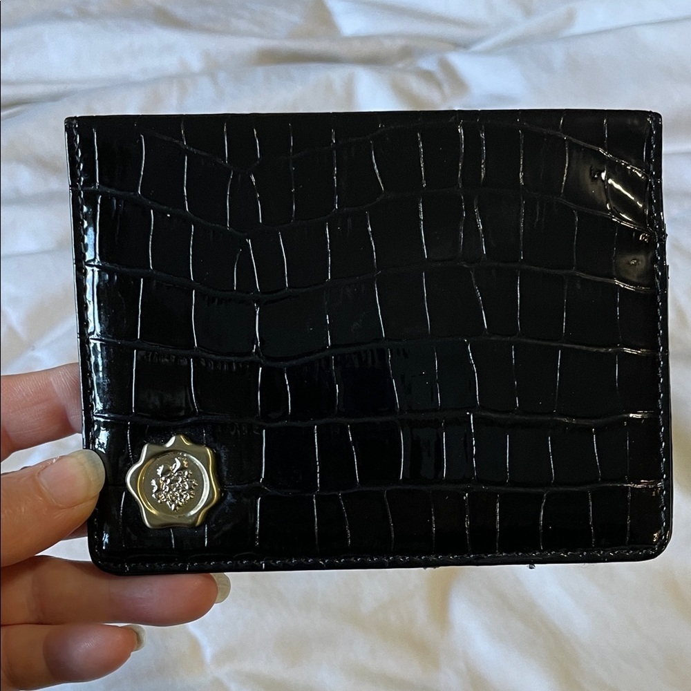 Fiorelli | Black | Crocodile-Embossed | Small | Signet Flower | Fold | Wallet